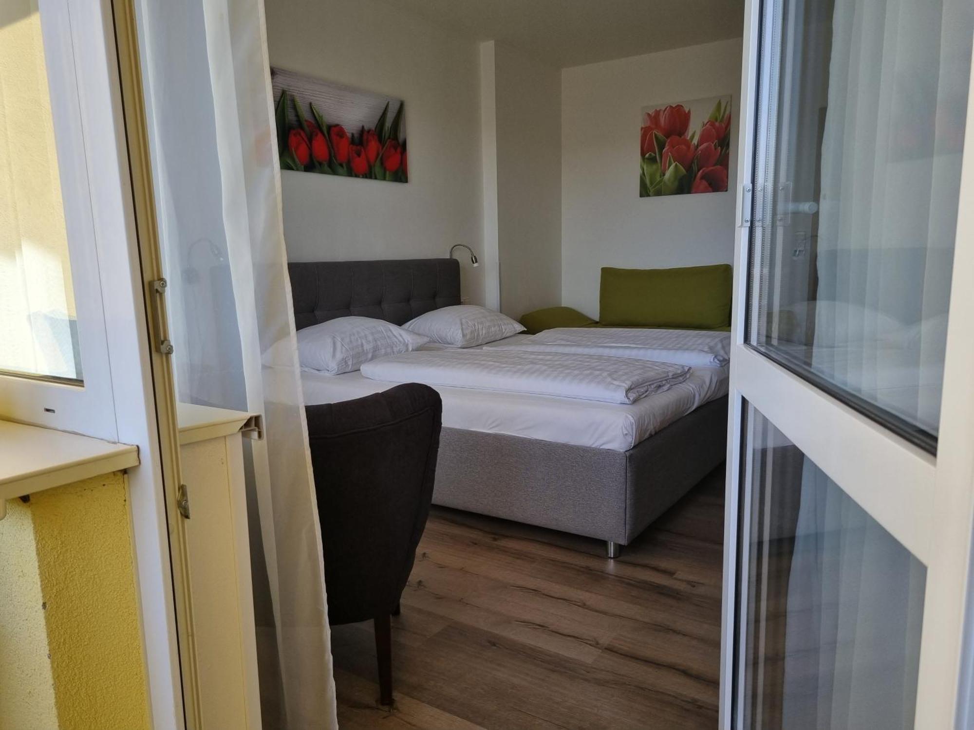 Ubytování Hanka v hotelovém pokoji C408 Frymburk Extérieur photo